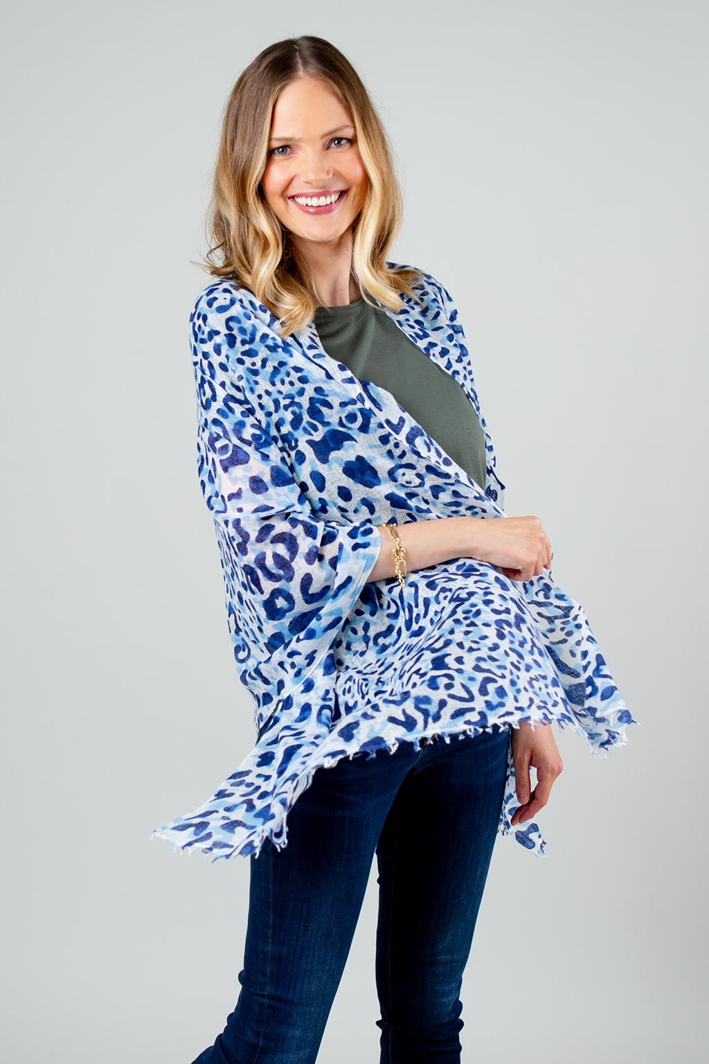 Model Wearing Alpine Cashmere's Leopard Scarf in Navy Blue