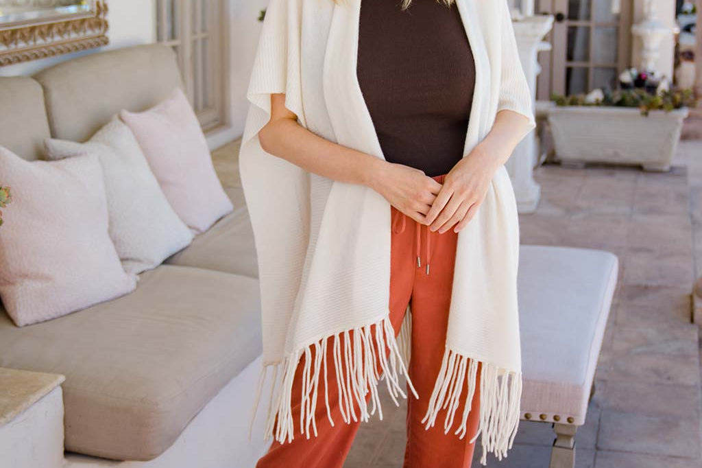 Alpine Cashmere Fringed Alicia Wrap in Ivory