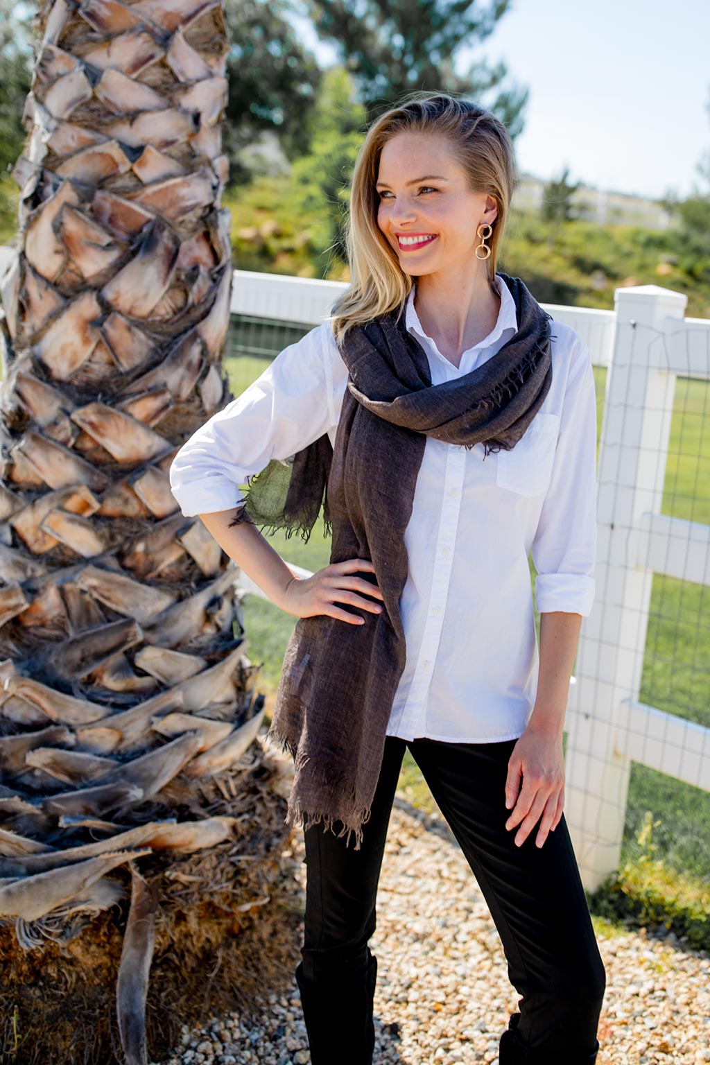 Alpine Cashmere Featherweight Alta Scarf in Java Brown Melange