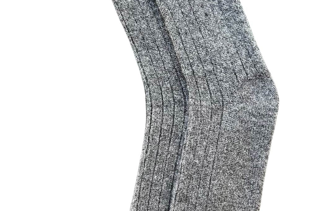 Alpine Cashmere Men's Bed Socks in Charcoal Gray