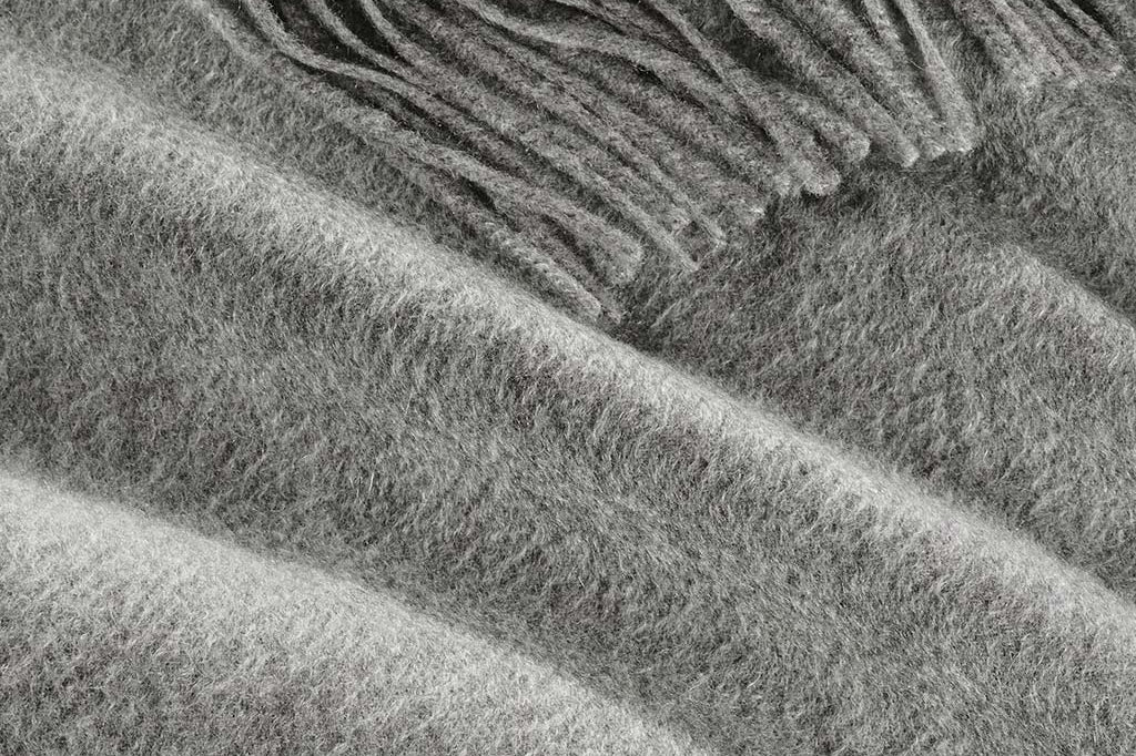 Alpine Cashmere Ripple Finish Wrap in Flannel Gray
