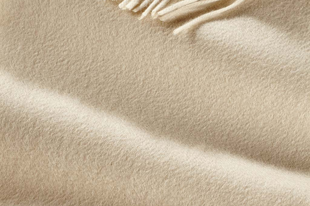 Alpine Cashmere Ripple Finish Scarf in Flax