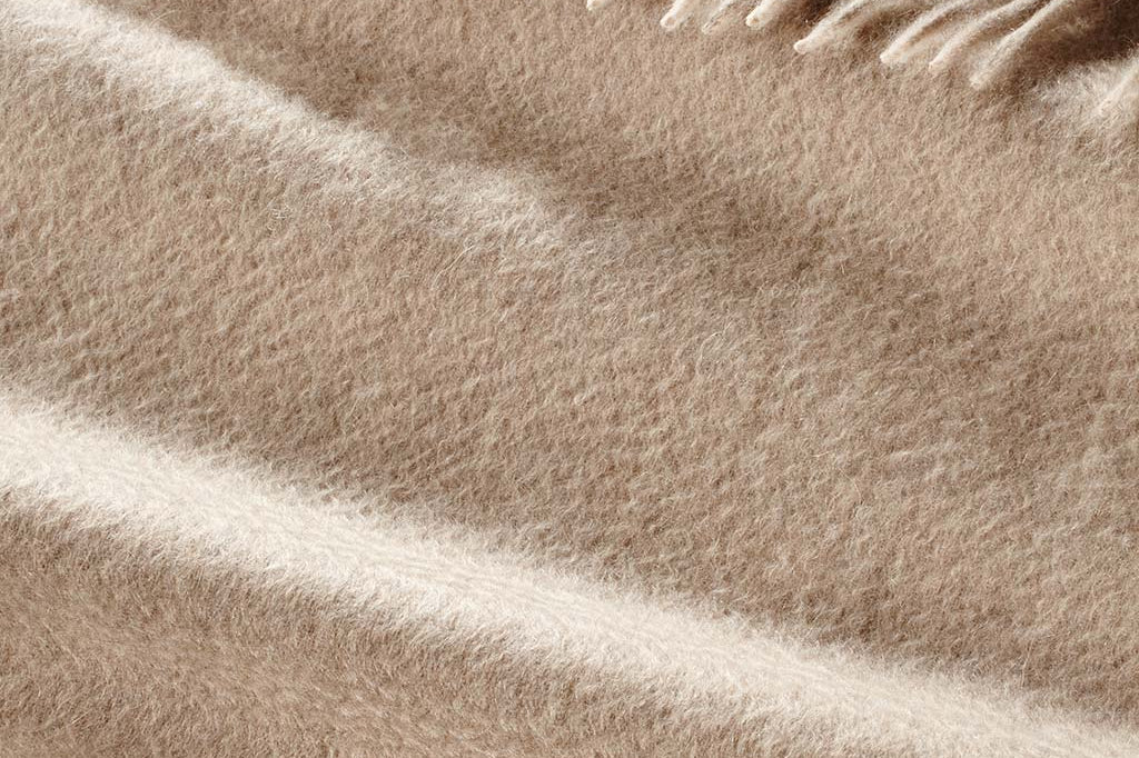 Alpine Cashmere Ripple Finish Scarf in Oatmeal