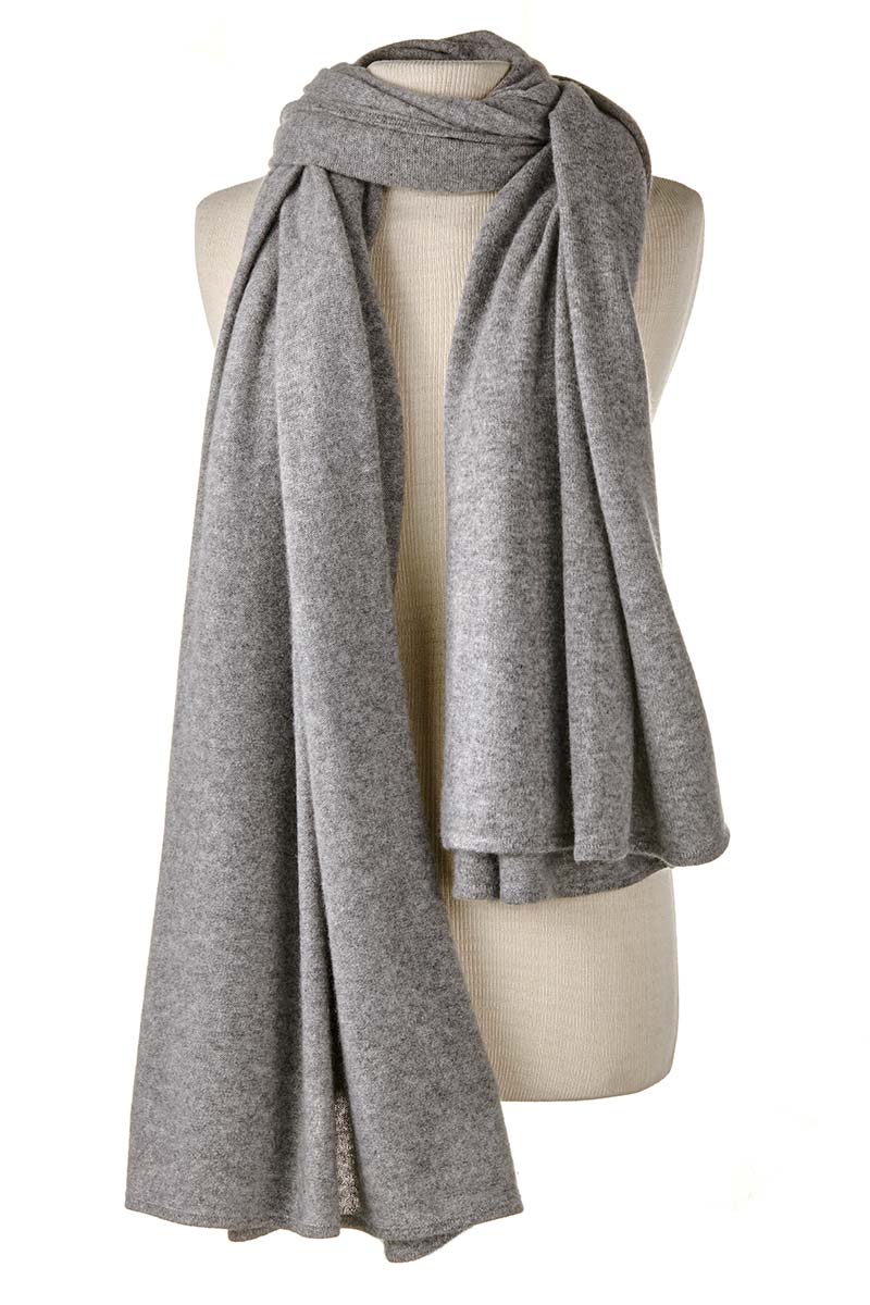 Alpine Cashmere's Luxurious Chunky Travel Wrap in Pewter Gray