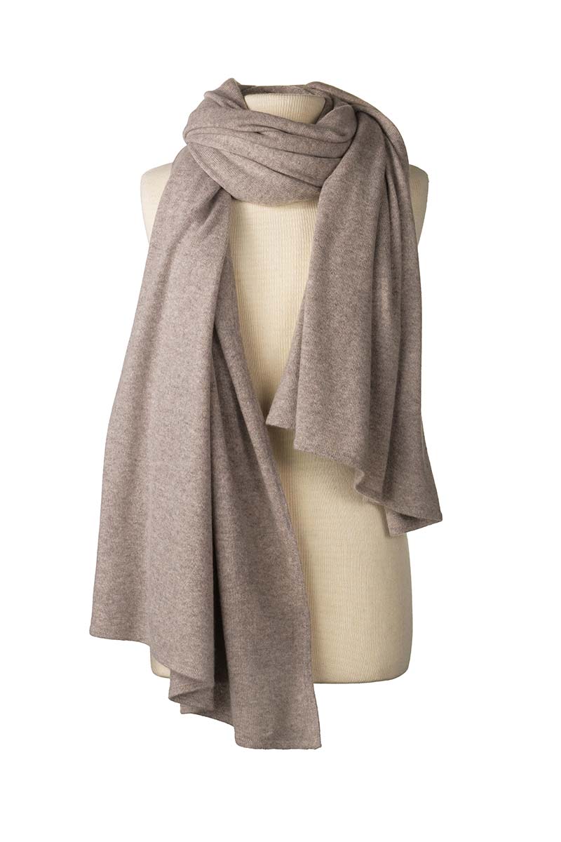 Alpine Cashmere's Luxurious Chunky Travel Wrap in Toast Brown