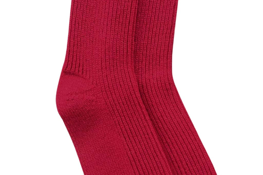 Alpine Cashmere Women's Cashmere Bed Socks in Chili Red